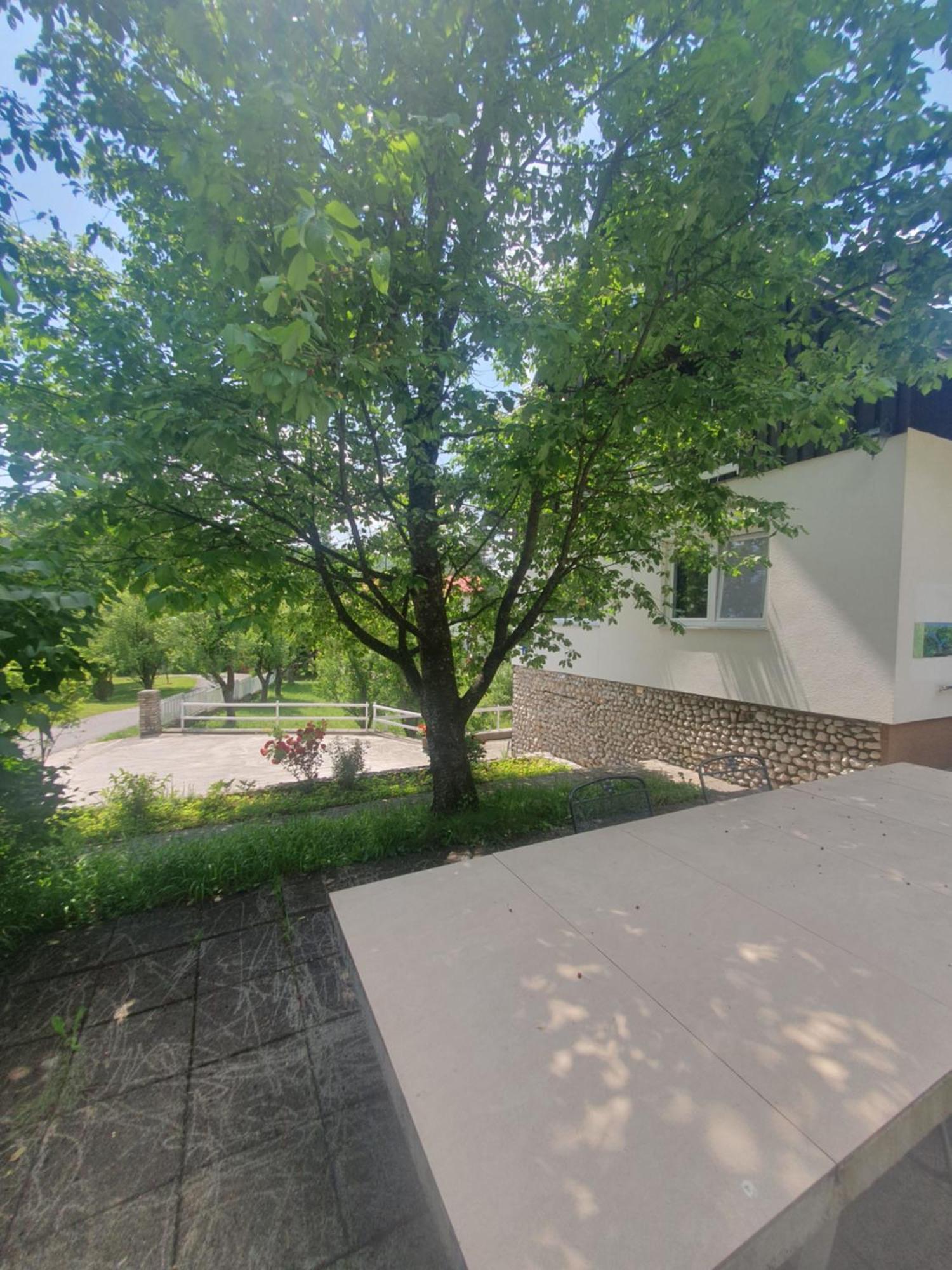 Plitvička Jezera Guesthouse Nikola מראה חיצוני תמונה